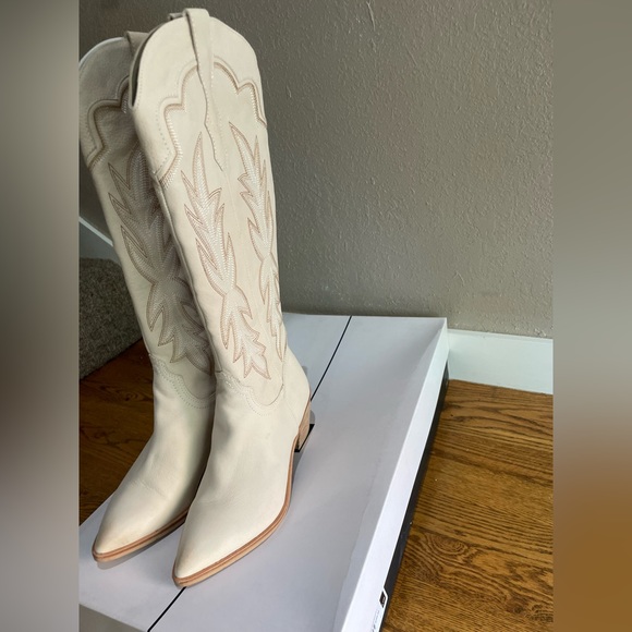 NWT Dolce Vita Shiren Boot size 8 - Picture 7 of 12